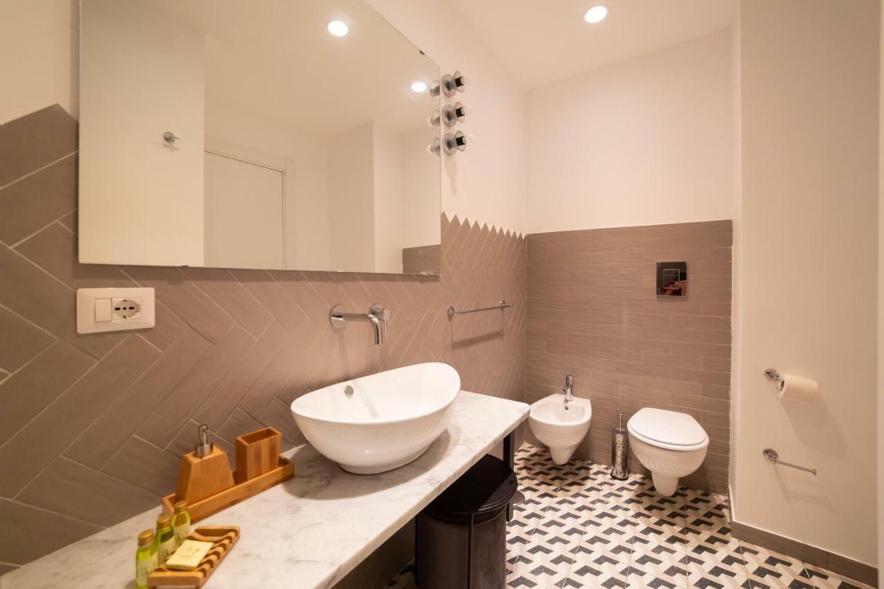 The Duomo House By House In Napels